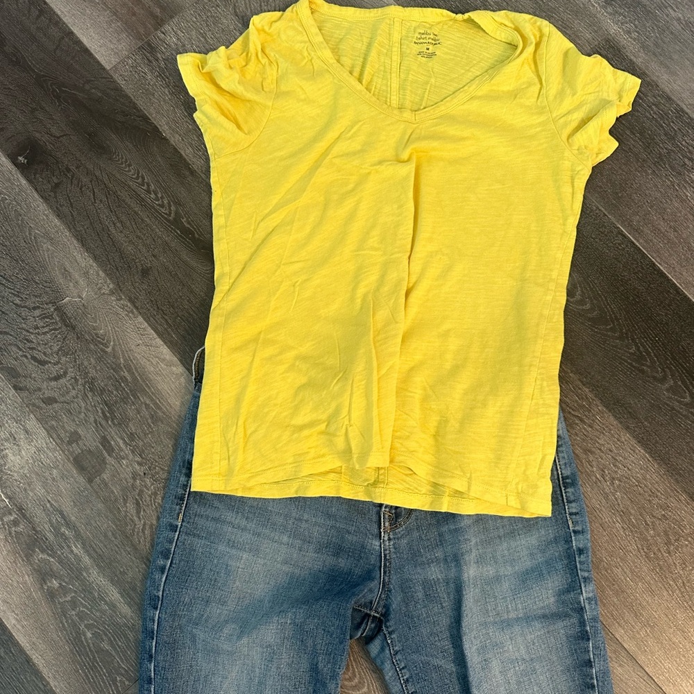 Denim pants Old Navy (M) and t-shirt Banana Republic (L)